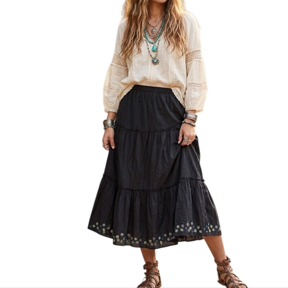Classic Elements Black Tiered Midi Skirt Floral Embroidered  XL 18 Cottagecore